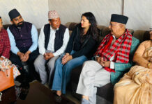 केपी ओलीको चुनावी दौड: झापामा हप्तादिनको घरदैलोपछि काठमाडौं फिर्ता